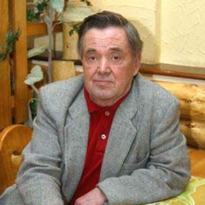 Геннадий Толмачев 
