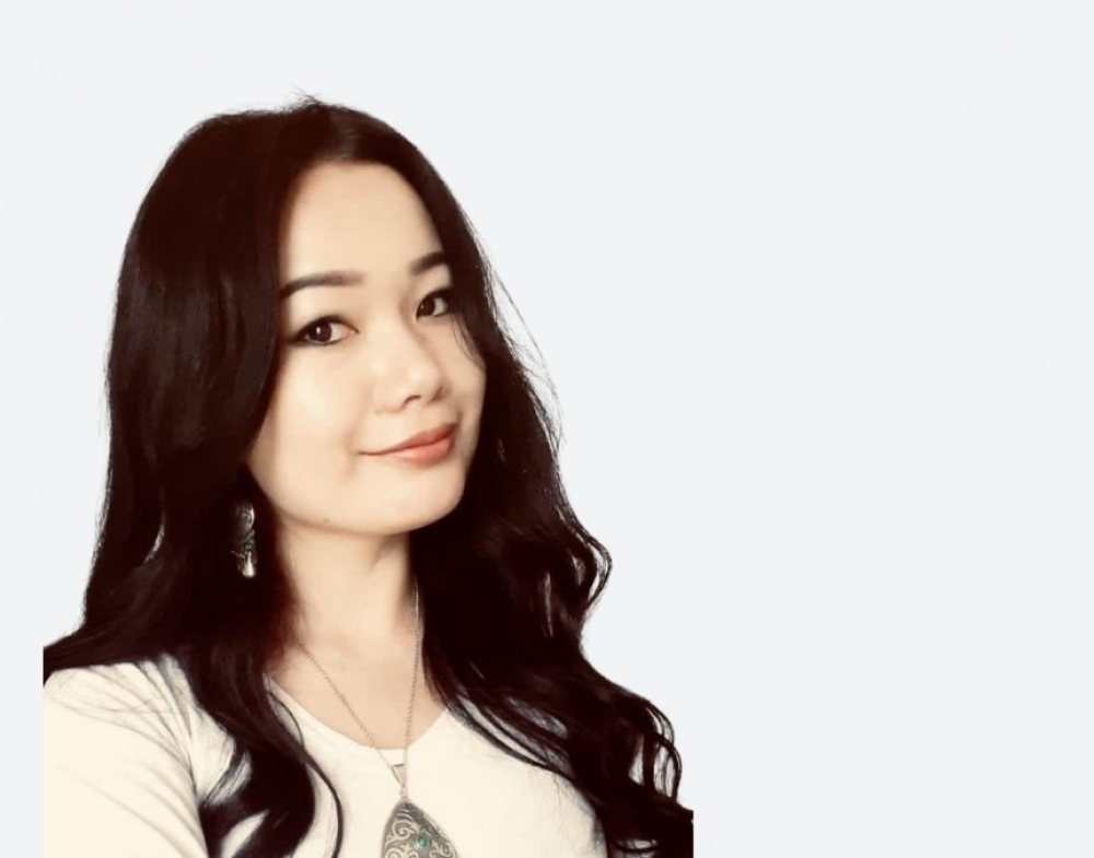 Мен қыздың шалбарымен келдім Мен қыздың шалбарымен келдім