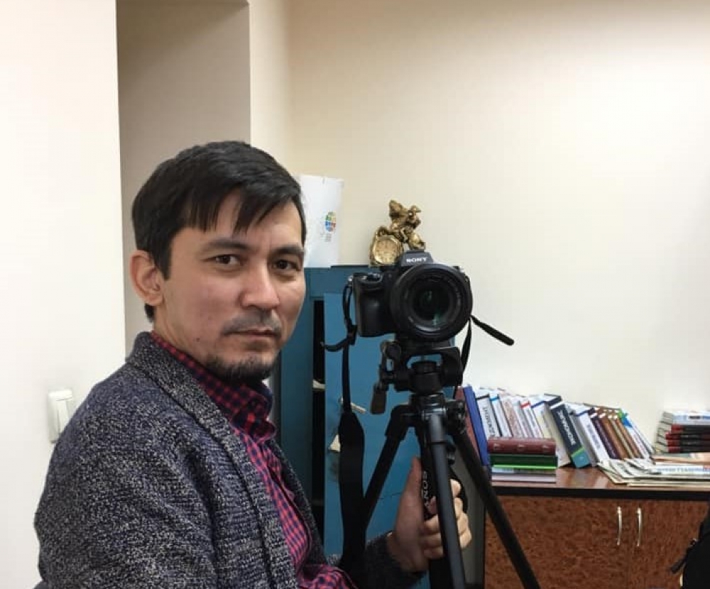 Жүкті әйелдермен үйдегі порно Бішкек әйелдерінің секс фотосуреттері