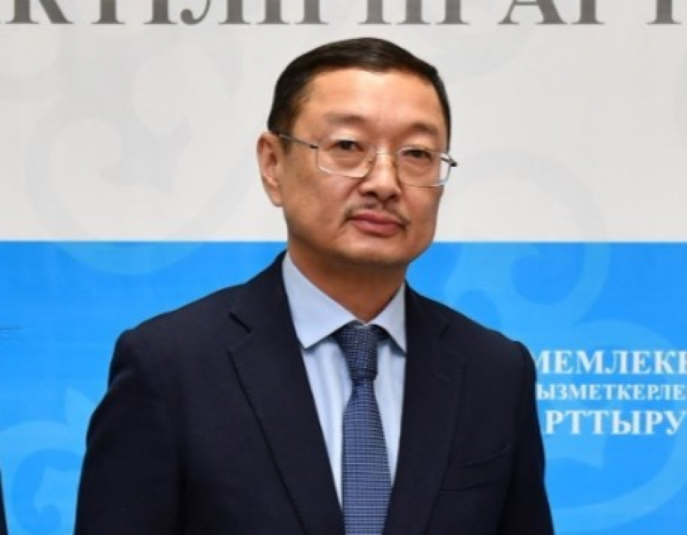 Ауылдағы үлкен сиськи