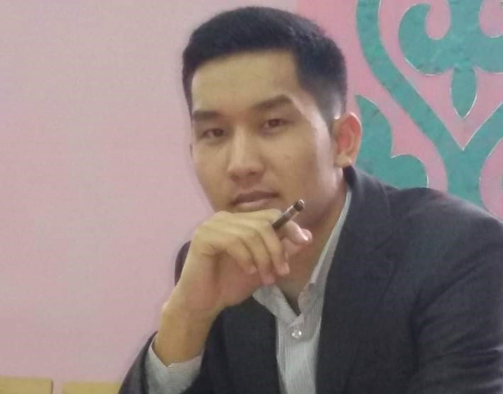 Сильвия Сент порно Қыздардың жыныстық қатынасы қатыгез