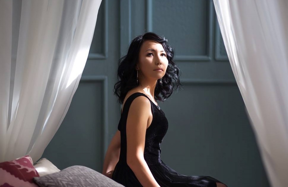 Мастурбация жасайтын орыс қыздарының жасырын камерасы